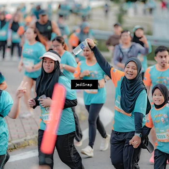 Runner Photo 8319776