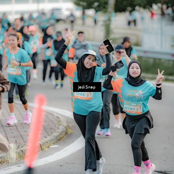 Runner Photo 8319811