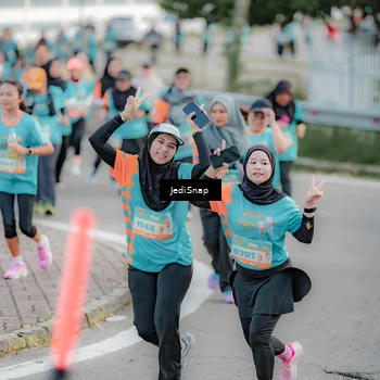 Runner Photo 8319813