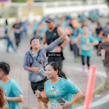 Runner Photo 8319820