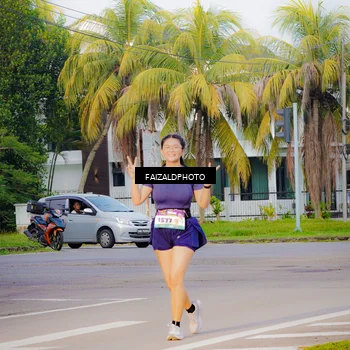 Runner Photo 8319823