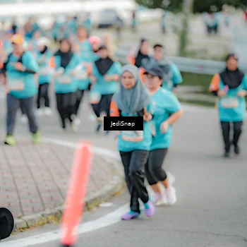 Runner Photo 8319825