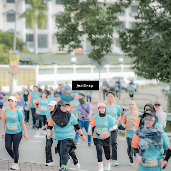 Runner Photo 8319853