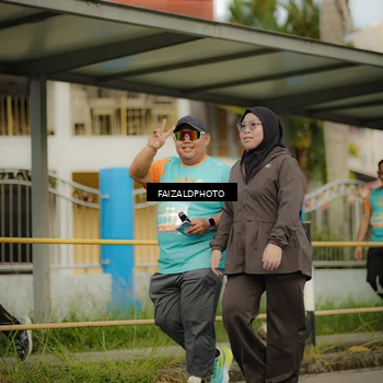 Runner Photo 8319854