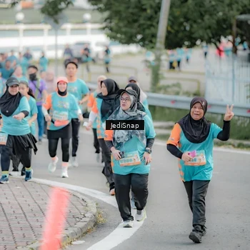 Runner Photo 8319855