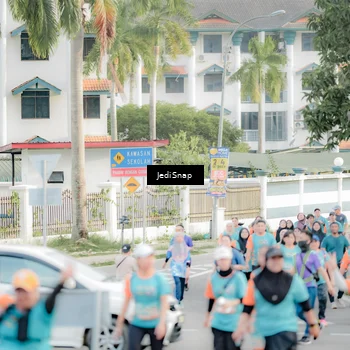 Runner Photo 8319861