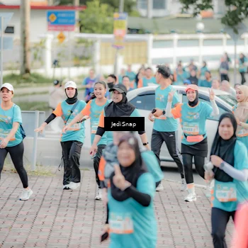 Runner Photo 8319873