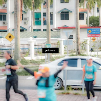 Runner Photo 8319876