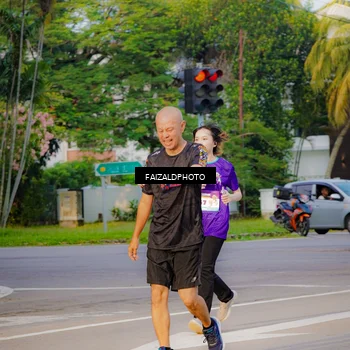 Runner Photo 8319886