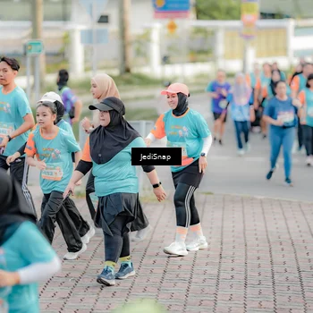 Runner Photo 8319888