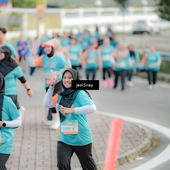 Runner Photo 8319895