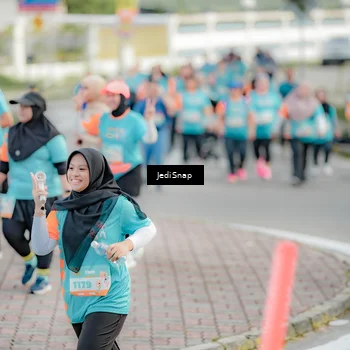 Runner Photo 8319904