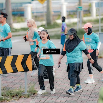 Runner Photo 8319907