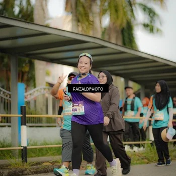 Runner Photo 8319919