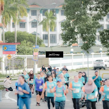 Runner Photo 8319922