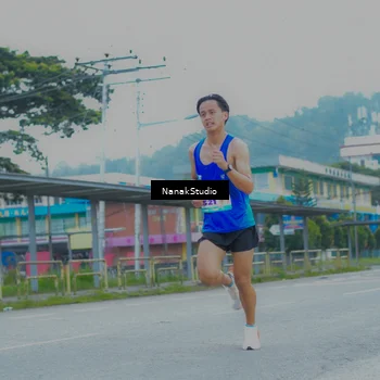 Runner Photo 8319932