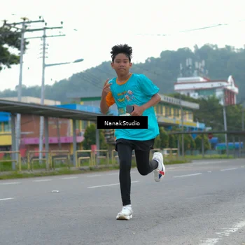 Runner Photo 8319950