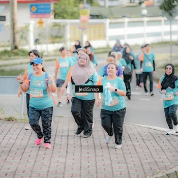 Runner Photo 8319956