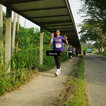 Runner Photo 8319961