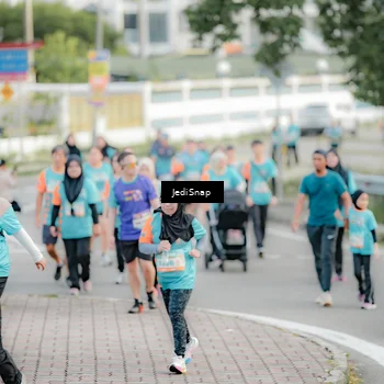 Runner Photo 8319984