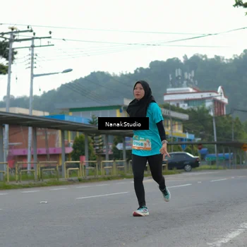 Runner Photo 8319986