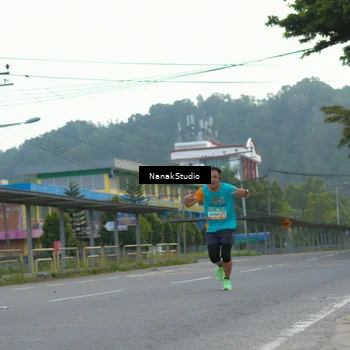 Runner Photo 8319989