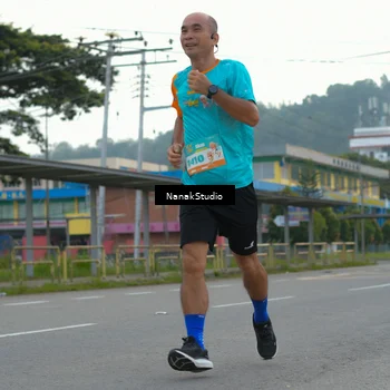 Runner Photo 8320053