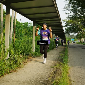 Runner Photo 8320055