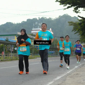 Runner Photo 8320125