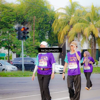 Runner Photo 8320130