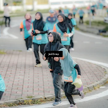 Runner Photo 8320147