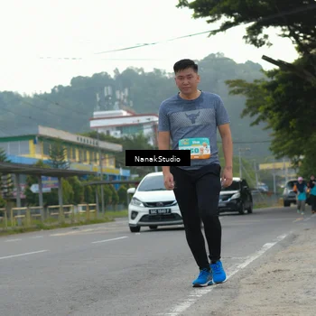 Runner Photo 8320169