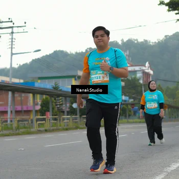 Runner Photo 8320194