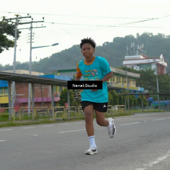 Runner Photo 8320198