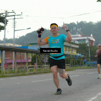 Runner Photo 8320241
