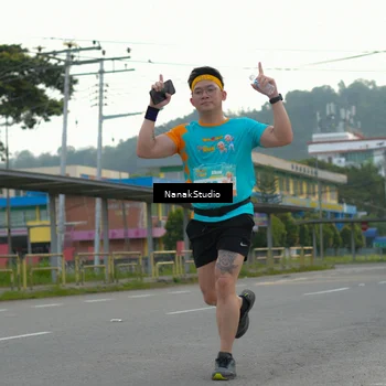 Runner Photo 8320246