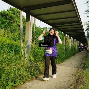 Runner Photo 8320250