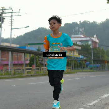 Runner Photo 8320251