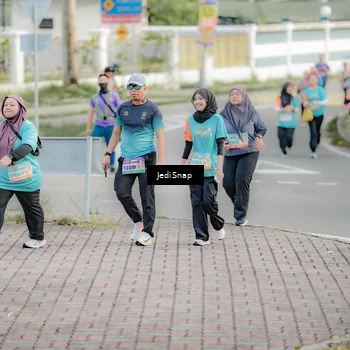 Runner Photo 8320253