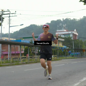 Runner Photo 8320263