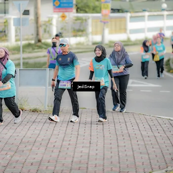 Runner Photo 8320271