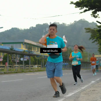 Runner Photo 8320275