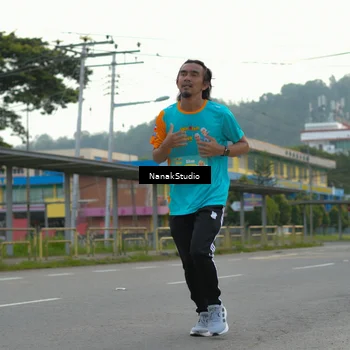 Runner Photo 8320286