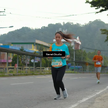 Runner Photo 8320287