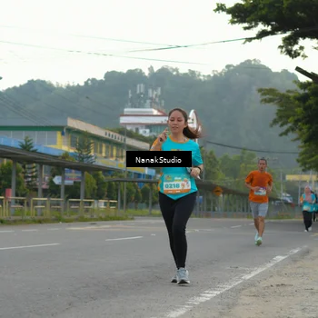 Runner Photo 8320290