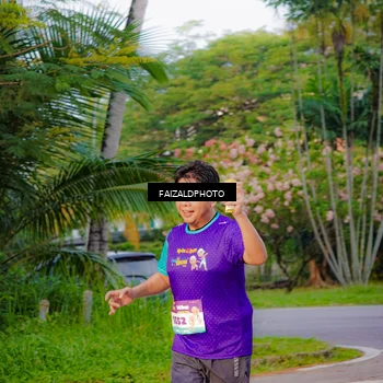 Runner Photo 8320292