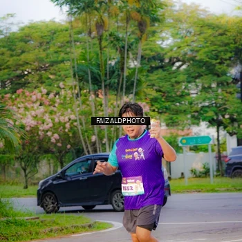 Runner Photo 8320307