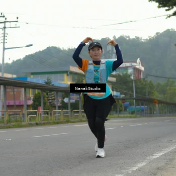 Runner Photo 8320328