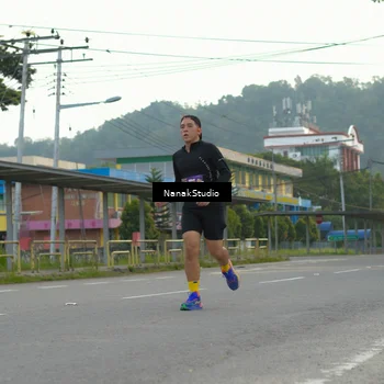 Runner Photo 8320330