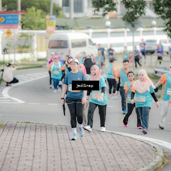 Runner Photo 8320337
